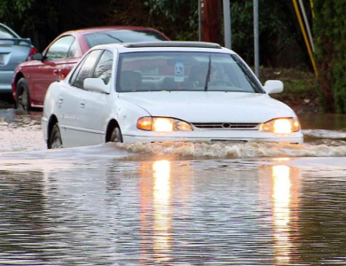 Xe bị ngập nước tại Thủ Đức, kiểm tra xe sau mưa TP.HCM – Giải pháp tại Cartek