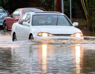 Xe bị ngập nước tại Thủ Đức, kiểm tra xe sau mưa TP.HCM – Giải pháp tại Cartek